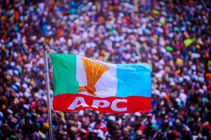 JUST IN: Explosion rocks Rivers APC secretariat as LG poll holds