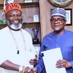 NNPCL Seals 10-Year Gas Supply Deal With Dangote Refinery