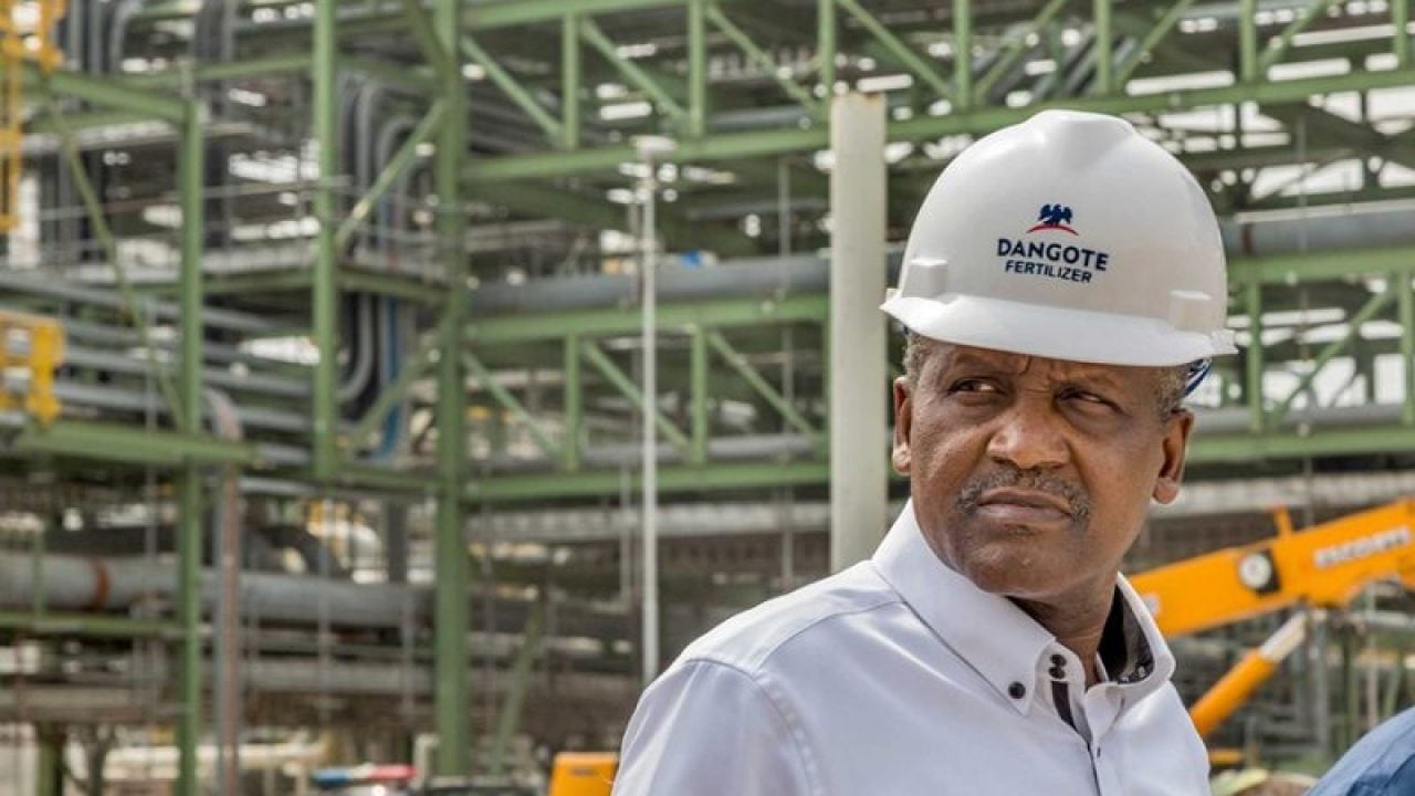 Dangote refinery slashes petrol price to N899.50